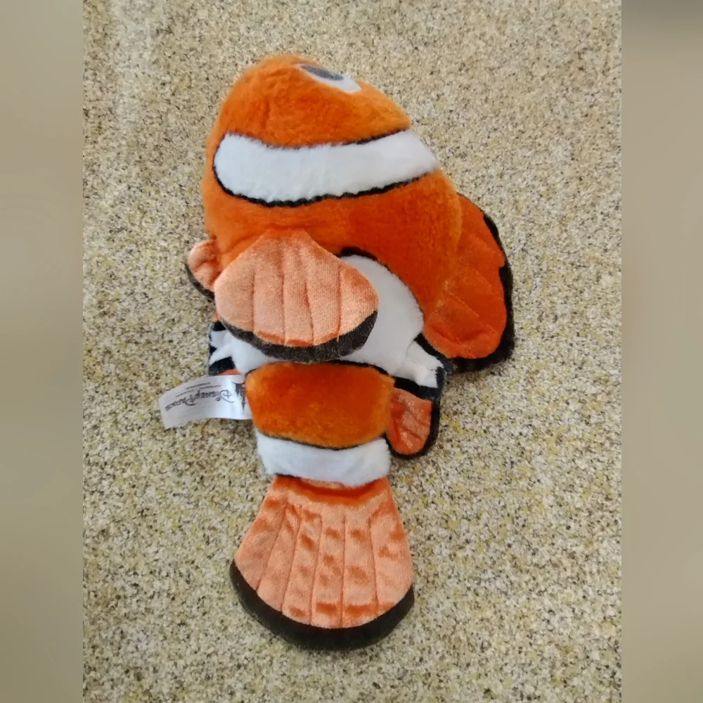 โDisney Parks Disney/Pixar Finding Nemo Clown Fish Plush - Picture 4 of 10